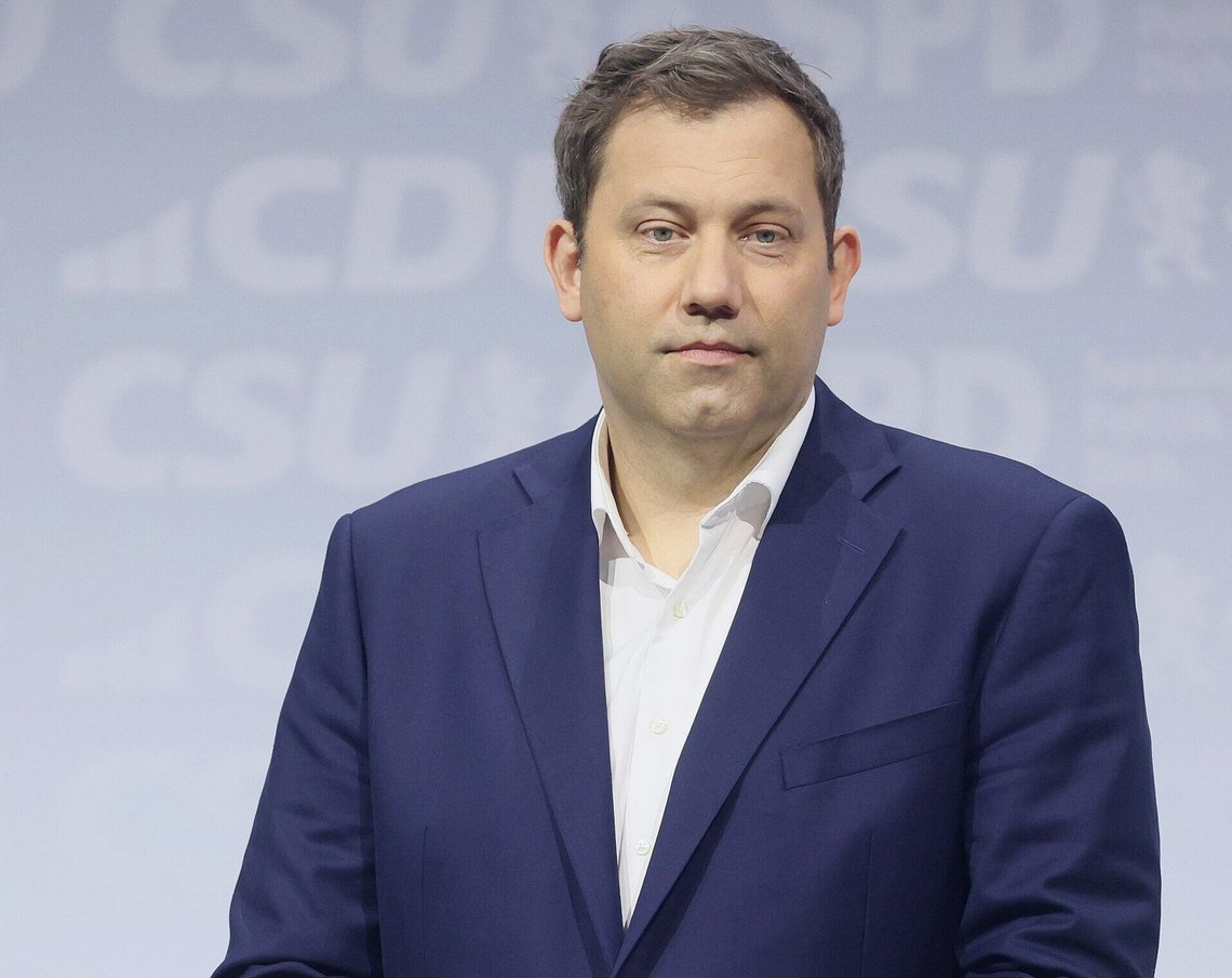 Unterzeichnung des Koalitionsvertrages der 21. Wahlperiode des Bundestages Sandro Halank, Wikimedia Commons Unterzeichnung des Koalitionsvertrages der 21. Wahlperiode des Bundestages Sandro Halank, Wikimedia Commons