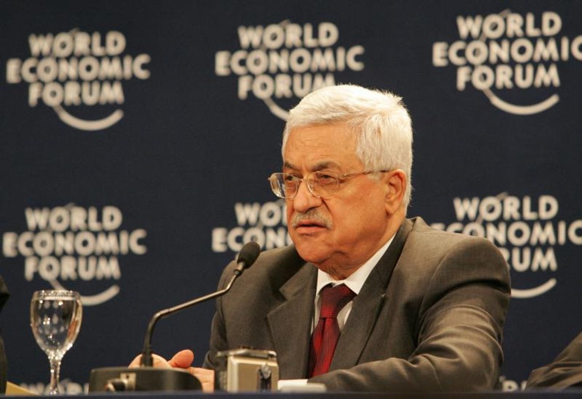 Mahmoud Abbas blant vennligsinnede. Foto: World Economic Forum / CC BY-SA 2.0 Mahmoud Abbas blant vennligsinnede. Foto: World Economic Forum / CC BY-SA 2.0