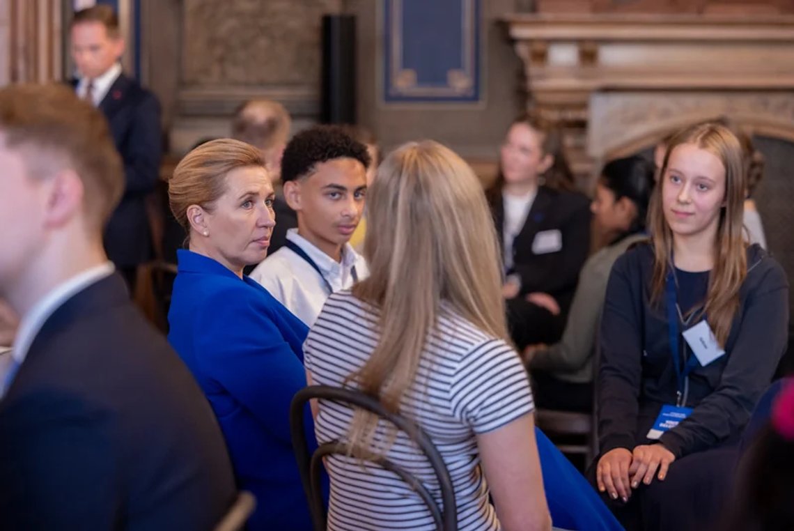 Mette Frederiksen’s criticism seems all the more bizarre given that all the Nordic prime ministers were gathered in Helsinki for the Nordic Council of Ministers meeting. Pictured: Danish Prime Minister Mette Frederiksen speaking with young people during the Nordic leaders’ meeting in Helsinki. Photo: Katja Säilä / Finnish Prime Minister’s Office. Mette Frederiksen’s criticism seems all the more bizarre given that all the Nordic prime ministers were gathered in Helsinki for the Nordic Council of Ministers meeting. Pictured: Danish Prime Minister Mette Frederiksen speaking with young people during the Nordic leaders’ meeting in Helsinki. Photo: Katja Säilä / Finnish Prime Minister’s Office.