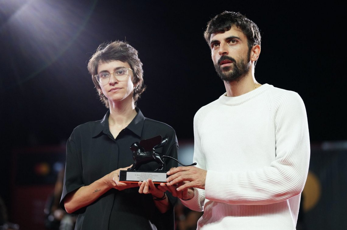Directors Rachel Szor and Yuval Abraham receive the Special Jury Prize for their film Naza at the Venice Film Festival on 12 September 2026. Photo: Ondine Goat / Wikimedia Commons (CC BY-SA 4.0). Directors Rachel Szor and Yuval Abraham receive the Special Jury Prize for their film Naza at the Venice Film Festival on 12 September 2026. Photo: Ondine Goat / Wikimedia Commons (CC BY-SA 4.0).