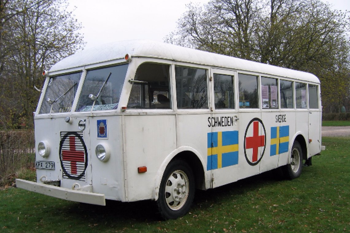 hvit buss