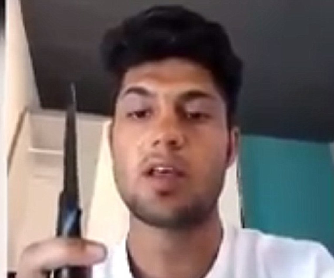 Riaz Khan Ahmadzai .knife