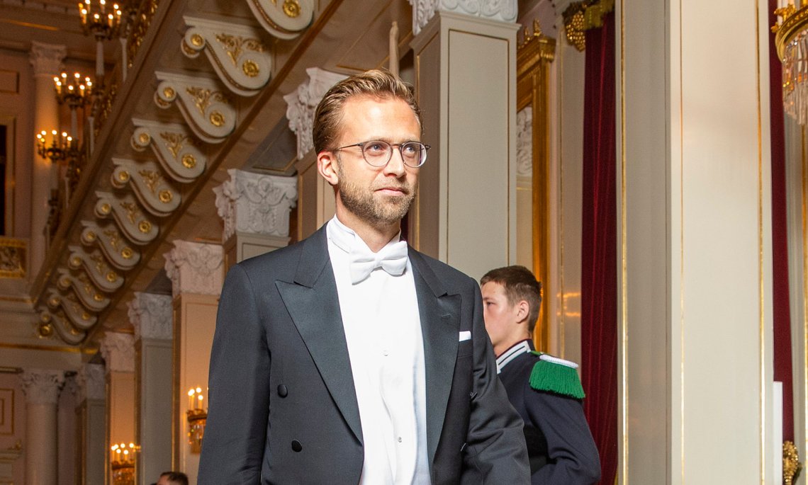 Oslo 20181025.
Utviklingsminister Nikolai Astrup (H) på vei inn til stortingsmiddagen på Slottet torsdag kveld. POOL.
Foto: Håkon Mosvold Larsen / NTB scanpix Oslo 20181025.
Utviklingsminister Nikolai Astrup (H) på vei inn til stortingsmiddagen på Slottet torsdag kveld. POOL.
Foto: Håkon Mosvold Larsen / NTB scanpix