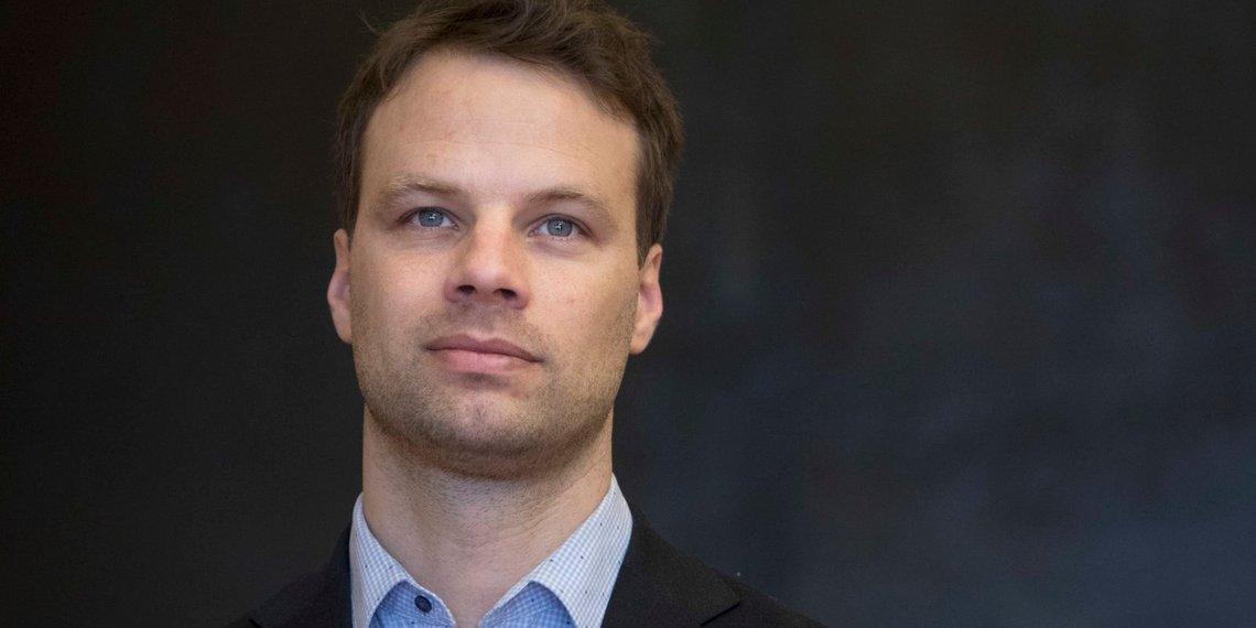 Oslo 20180314.
Stortingsrepresentant for Fremskrittspartiet Jon Engen-Helgheim. Han representerer Buskerud, sitter i Kommunal- og forvaltningskomiteen og kommer fra Hokksund.
Foto: Ole Berg-Rusten / NTB Scanpix Oslo 20180314.
Stortingsrepresentant for Fremskrittspartiet Jon Engen-Helgheim. Han representerer Buskerud, sitter i Kommunal- og forvaltningskomiteen og kommer fra Hokksund.
Foto: Ole Berg-Rusten / NTB Scanpix