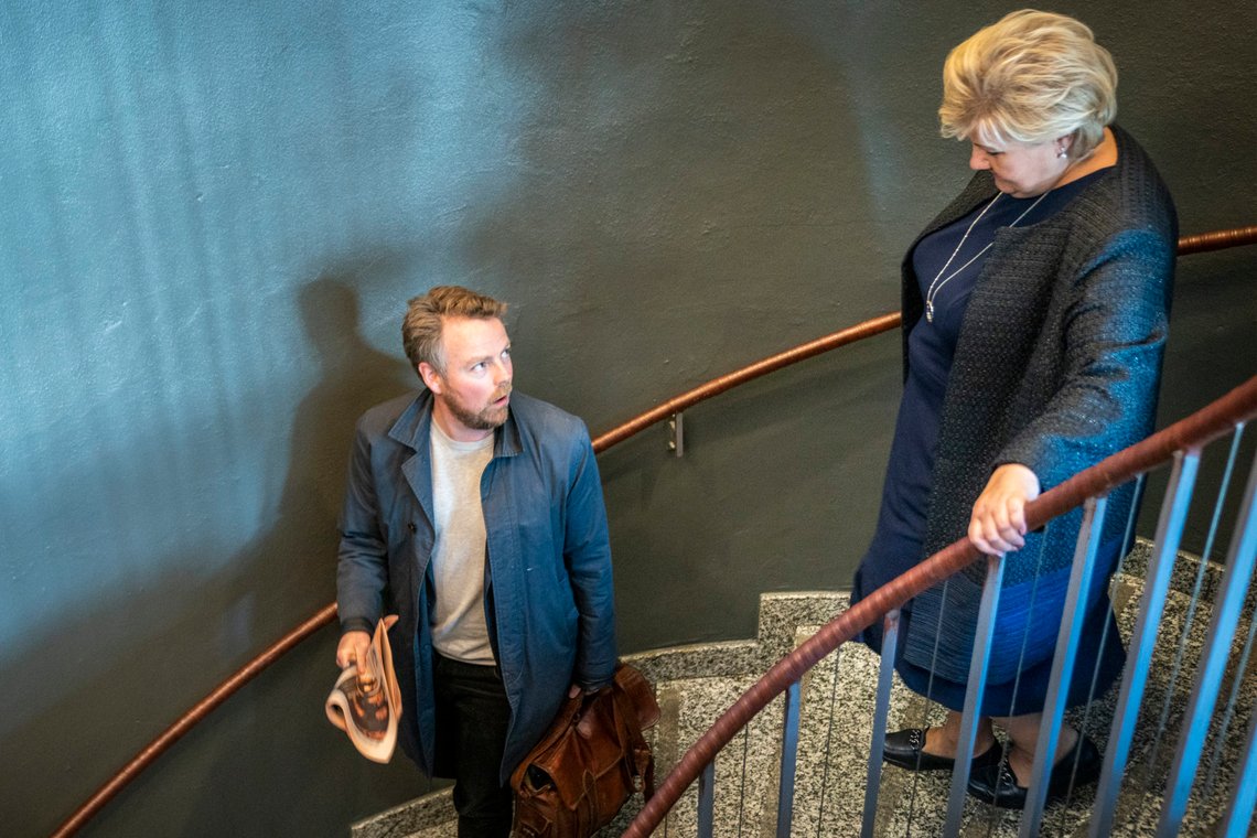 Gardermoen 20190913.
Erna Solberg og næringsminister Torbjørn Røe Isaksen på vei til Høyres sentralstyremøte på Gardermoen der den politiske situasjonen er tema.
Foto: Heiko Junge / NTB scanpix Gardermoen 20190913.
Erna Solberg og næringsminister Torbjørn Røe Isaksen på vei til Høyres sentralstyremøte på Gardermoen der den politiske situasjonen er tema.
Foto: Heiko Junge / NTB scanpix