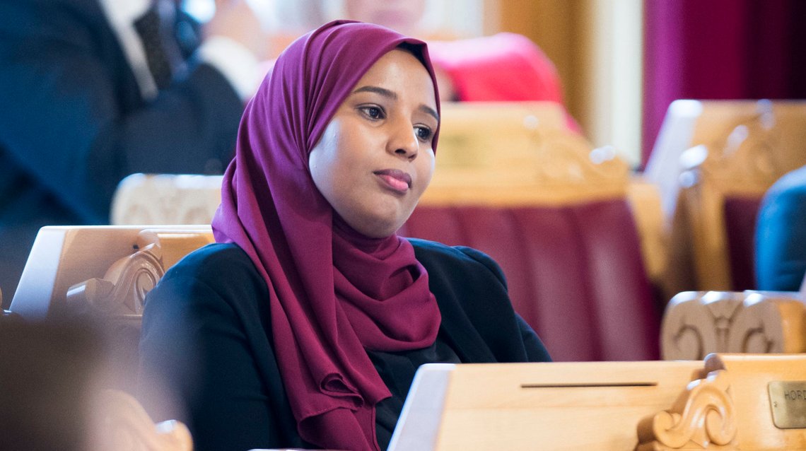 Oslo 20191003.
Marian Hussein (SV) under trontaledebatten.
Foto: Terje Pedersen / NTB scanpix Oslo 20191003.
Marian Hussein (SV) under trontaledebatten.
Foto: Terje Pedersen / NTB scanpix