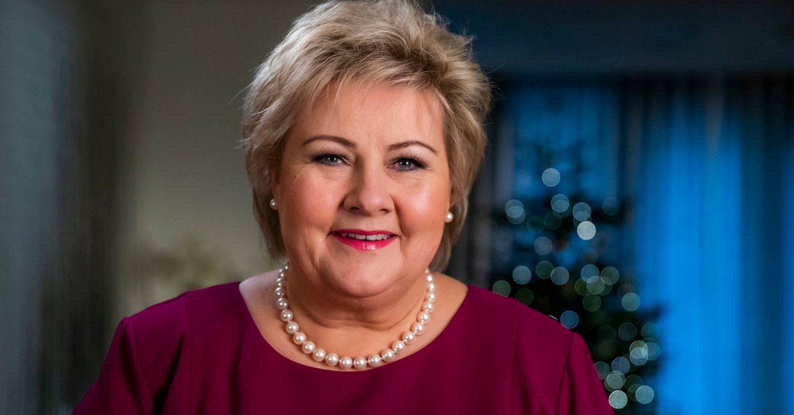 Oslo 20191219.
Statsminister Erna Solberg (H) leser inn nyttårstalen i statsministerboligen i Oslo. Talen sendes på NRK 1. nyttårsdag.
Foto: Håkon Mosvold Larsen / NTB scanpix Oslo 20191219.
Statsminister Erna Solberg (H) leser inn nyttårstalen i statsministerboligen i Oslo. Talen sendes på NRK 1. nyttårsdag.
Foto: Håkon Mosvold Larsen / NTB scanpix