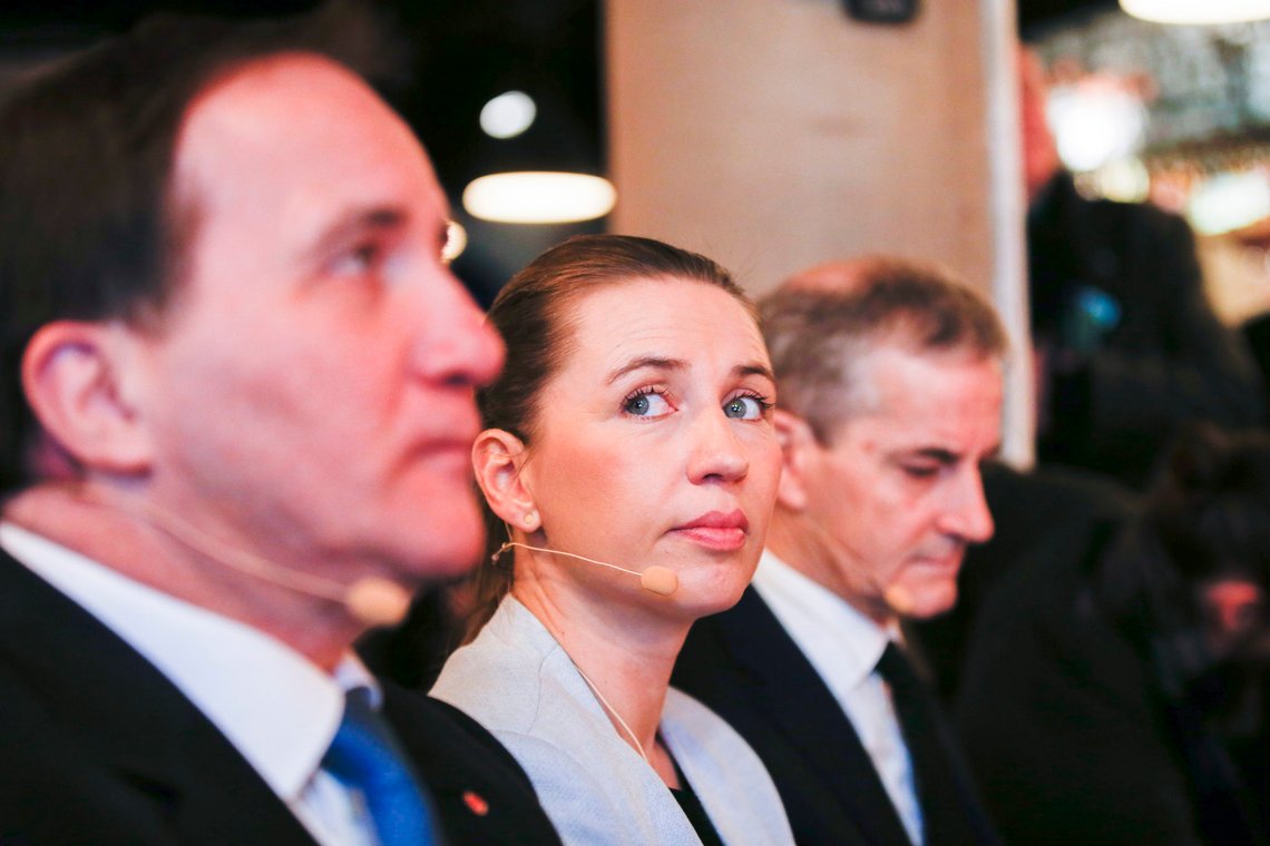 Oslo 20170117.
Partileder Jonas Gahr Støre t.h. møter Sveriges statsminister Stefan Löfven og den danske politikeren Mette Fredriksen til frokostmøte i Agenda.
Foto: Terje Pedersen / NTB scanpix Oslo 20170117.
Partileder Jonas Gahr Støre t.h. møter Sveriges statsminister Stefan Löfven og den danske politikeren Mette Fredriksen til frokostmøte i Agenda.
Foto: Terje Pedersen / NTB scanpix