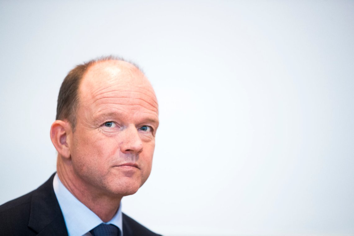 Oslo 20190306.
NHO-sjef Ole Erik Almlid presenterer NHOs posisjon foran lønnsoppgjøret denne våren.
Foto: Terje Pedersen / NTB scanpix Oslo 20190306.
NHO-sjef Ole Erik Almlid presenterer NHOs posisjon foran lønnsoppgjøret denne våren.
Foto: Terje Pedersen / NTB scanpix