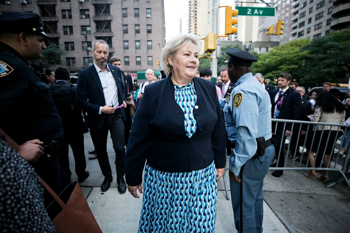 New York, USA 20190923.
Statsminister Erna Solberg går till FN och Generalförsamlingens öppnande.
Foto: Pontus Höök / NTB scanpix New York, USA 20190923.
Statsminister Erna Solberg går till FN och Generalförsamlingens öppnande.
Foto: Pontus Höök / NTB scanpix