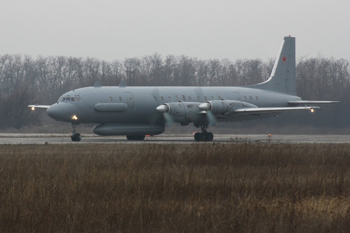 A Russian Il-20 reconnaissance aircraft taxis across the tarmac at Central military airport in Rostov-on-Don, Russia December 14, 2010. Picture taken December 14, 2010. REUTERS/Sergey Pivovarov A Russian Il-20 reconnaissance aircraft taxis across the tarmac at Central military airport in Rostov-on-Don, Russia December 14, 2010. Picture taken December 14, 2010. REUTERS/Sergey Pivovarov