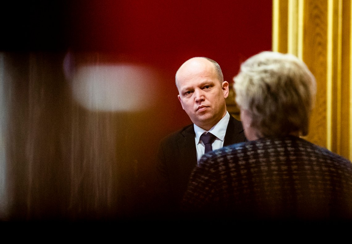 OSLO, NORGE 20200130.
Statminister Erna Solberg og Trygve Slagsvold Vedum (Sp) under debatt på Stortinget.
Foto: Berit Roald / NTB scanpix OSLO, NORGE 20200130.
Statminister Erna Solberg og Trygve Slagsvold Vedum (Sp) under debatt på Stortinget.
Foto: Berit Roald / NTB scanpix