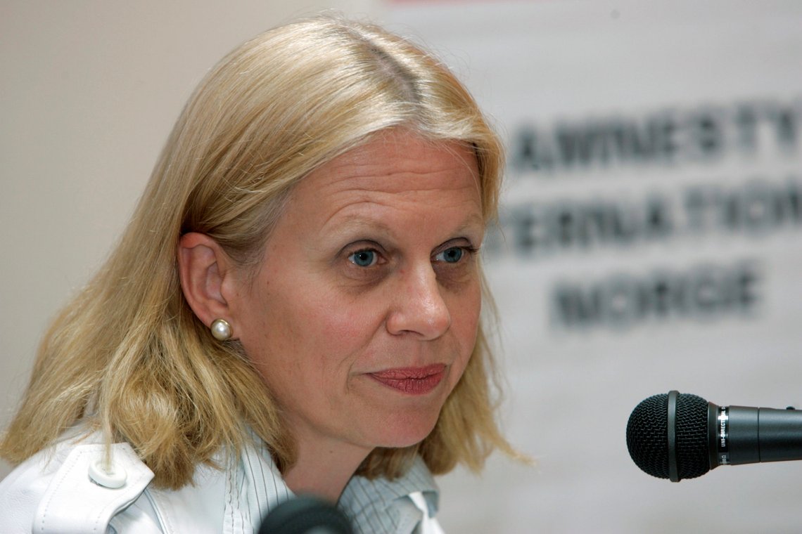 OSLO 20060523: Professor Janne Haaland Matlary kommenterte Amnestys funn på pressekonferansen da Amnestys årsrapport ble presentert i Oslo tirsdag. Mikrofoner .
Foto: Terje Bendiksby / SCANPIX . OSLO 20060523: Professor Janne Haaland Matlary kommenterte Amnestys funn på pressekonferansen da Amnestys årsrapport ble presentert i Oslo tirsdag. Mikrofoner .
Foto: Terje Bendiksby / SCANPIX .