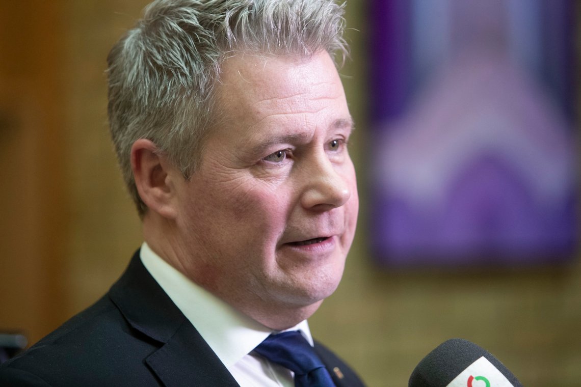 Oslo 20200212.
Justis- og beredskapsdepartementet har fattet vedtak om å utlevere Krekar til Italia, Per Willy Amundsen (FrP) møter pressen i Vandrehallen.
Foto: Terje Bendiksby / NTB scanpix Oslo 20200212.
Justis- og beredskapsdepartementet har fattet vedtak om å utlevere Krekar til Italia, Per Willy Amundsen (FrP) møter pressen i Vandrehallen.
Foto: Terje Bendiksby / NTB scanpix