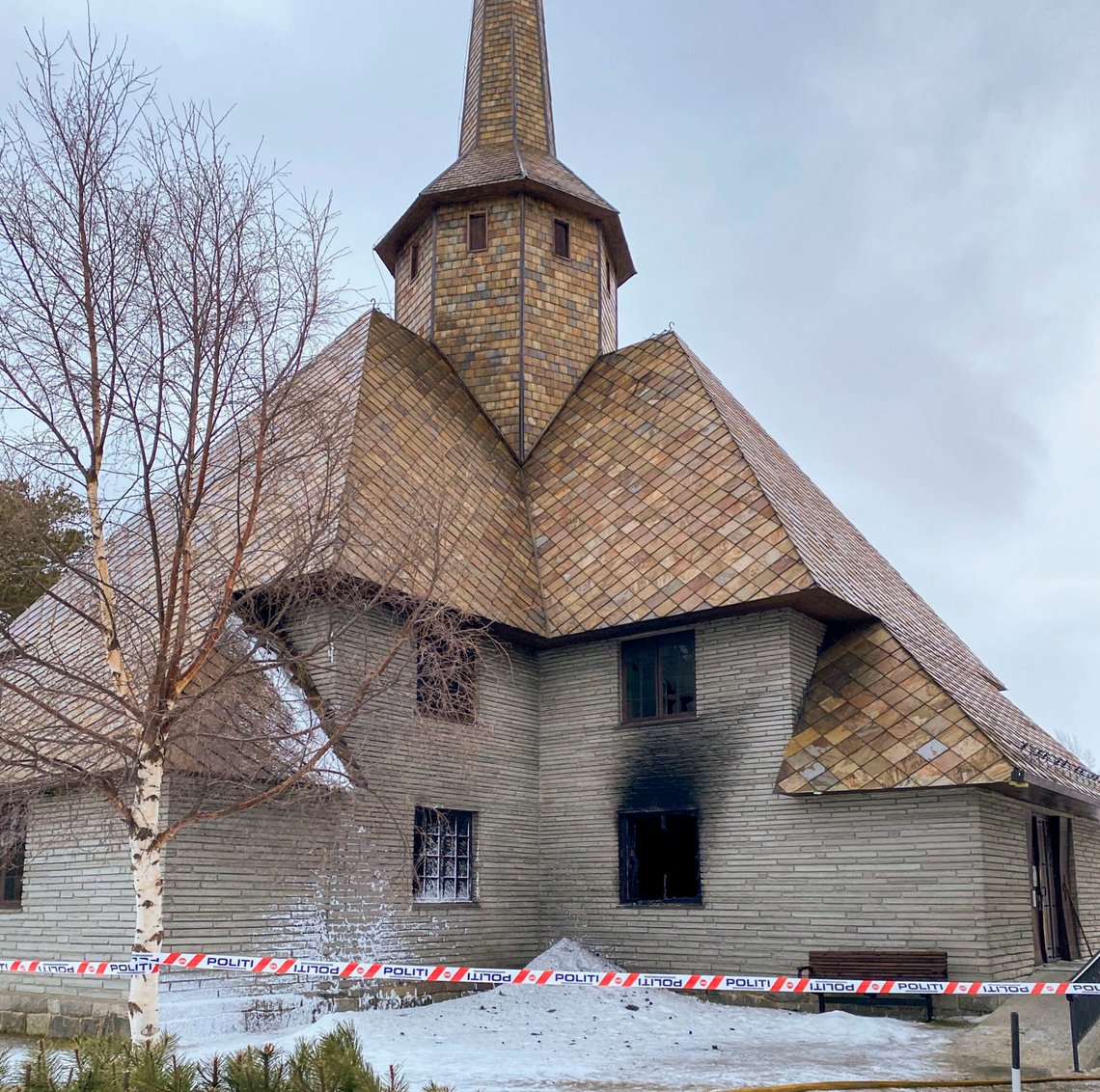 Dombås 20200220.
Dombås kirke etter brannen natt til torsdag.
Foto: Astrid Kvam Helset / NTB scanpix Dombås 20200220.
Dombås kirke etter brannen natt til torsdag.
Foto: Astrid Kvam Helset / NTB scanpix