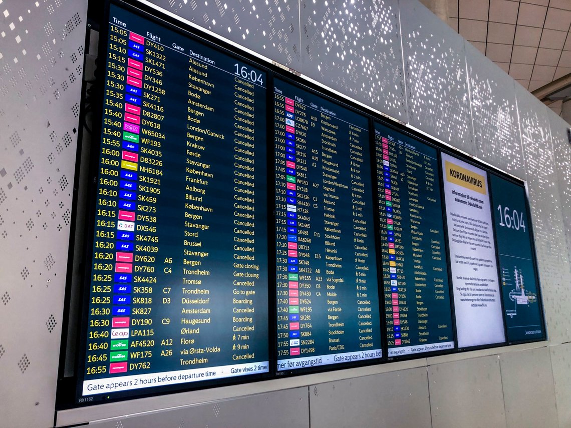 Gardermoen 20200318.
Nær samtlige fly som skulle ha gått fra Oslo lufthavn Gardermoen onsdag var kansellert.
Foto: Karen Setten / NTB scanpix Gardermoen 20200318.
Nær samtlige fly som skulle ha gått fra Oslo lufthavn Gardermoen onsdag var kansellert.
Foto: Karen Setten / NTB scanpix