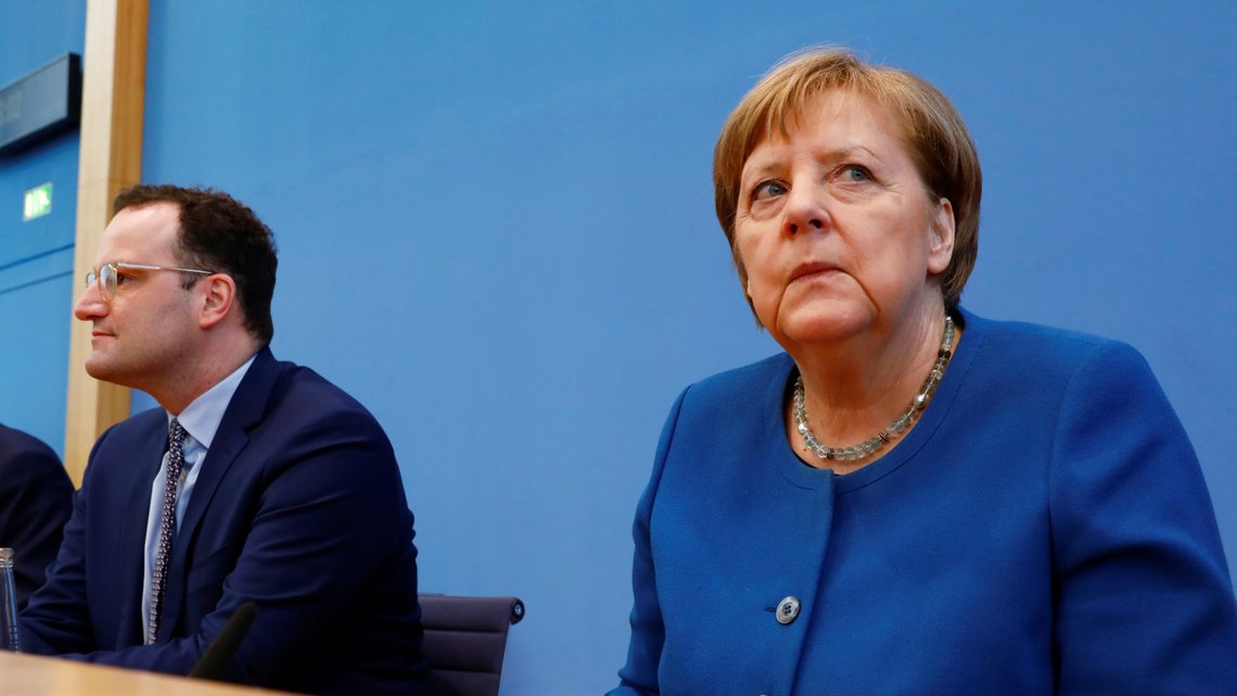 German Chancellor Angela Merkel, Health Minister Jens Spahn and a head of the Robert Koch Institute Lothar Wieler address a news conference on coronavirus in Berlin, Germany, March 11, 2020. REUTERS/Michele Tantussi German Chancellor Angela Merkel, Health Minister Jens Spahn and a head of the Robert Koch Institute Lothar Wieler address a news conference on coronavirus in Berlin, Germany, March 11, 2020. REUTERS/Michele Tantussi