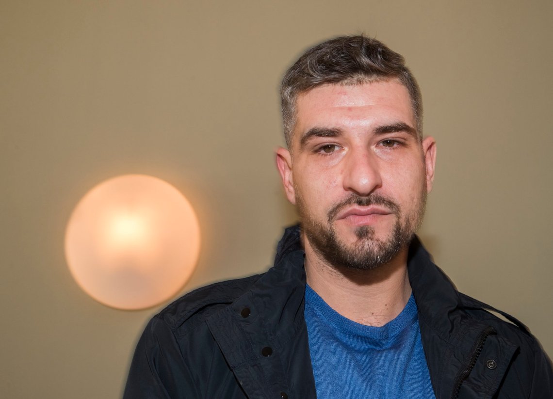 Oslo 20170315.
En rørt Leo Ajkic får Fritt Ords Honnør i Oslo onsdag.
Foto: Terje Pedersen / NTB scanpix Oslo 20170315.
En rørt Leo Ajkic får Fritt Ords Honnør i Oslo onsdag.
Foto: Terje Pedersen / NTB scanpix