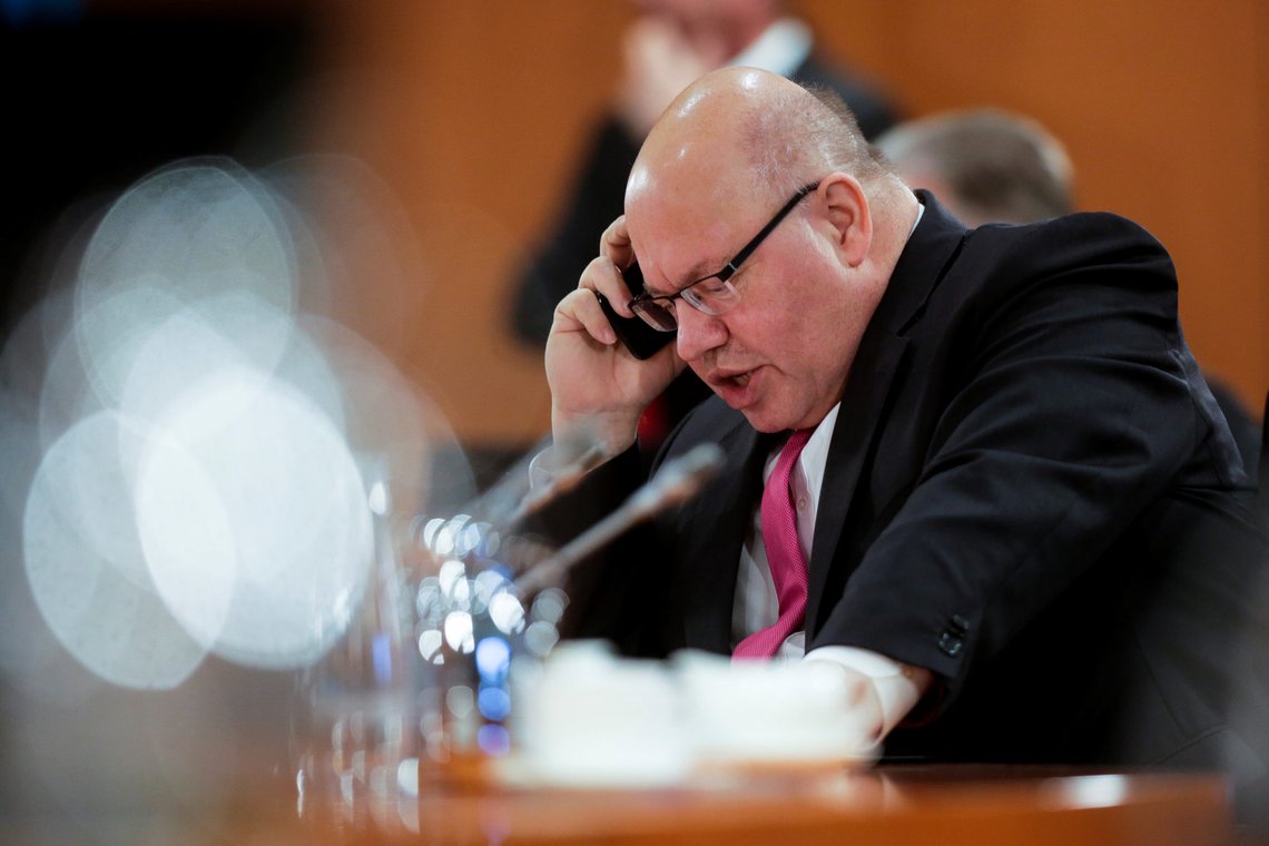German Economy Minister Peter Altmaier makes a phone call prior to the weekly cabinet meeting, as the spread of the coronavirus disease (COVID-19) continues, in Berlin, Germany April 8, 2020. Markus Schreiber/Pool via REUTERS German Economy Minister Peter Altmaier makes a phone call prior to the weekly cabinet meeting, as the spread of the coronavirus disease (COVID-19) continues, in Berlin, Germany April 8, 2020. Markus Schreiber/Pool via REUTERS