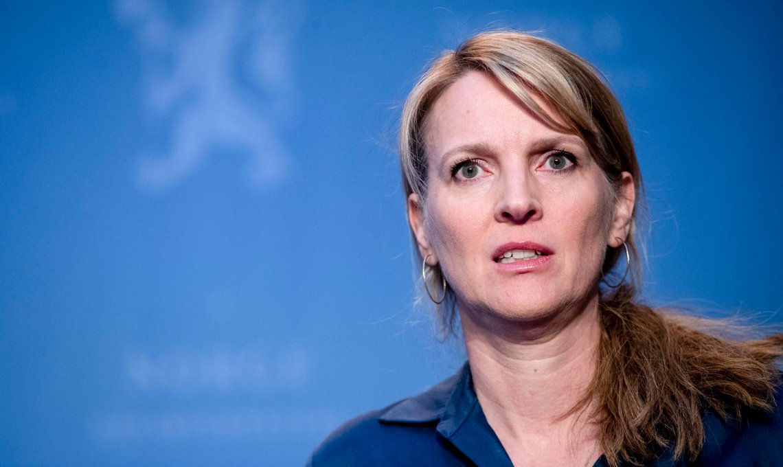 Oslo 20200414.
Line Vold i Folkehelseinstituttet på den daglige pressekonferansen med oppdatering om koronavirus-situasjonen.
Foto: Terje Pedersen / NTB scanpix Oslo 20200414.
Line Vold i Folkehelseinstituttet på den daglige pressekonferansen med oppdatering om koronavirus-situasjonen.
Foto: Terje Pedersen / NTB scanpix