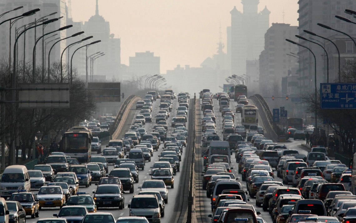 Cars are driven on one of the ring roads in Beijing's city centre in this January, 15, 2008 file photo. A sudden slowdown in car sales in China and India is threatening to shrink the global auto market this year, promising tougher times for an industry leaning on the two most populous countries to pick up the slack in the West. REUTERS/Reinhard Krause/Files (CHINA) Cars are driven on one of the ring roads in Beijing's city centre in this January, 15, 2008 file photo. A sudden slowdown in car sales in China and India is threatening to shrink the global auto market this year, promising tougher times for an industry leaning on the two most populous countries to pick up the slack in the West. REUTERS/Reinhard Krause/Files (CHINA)