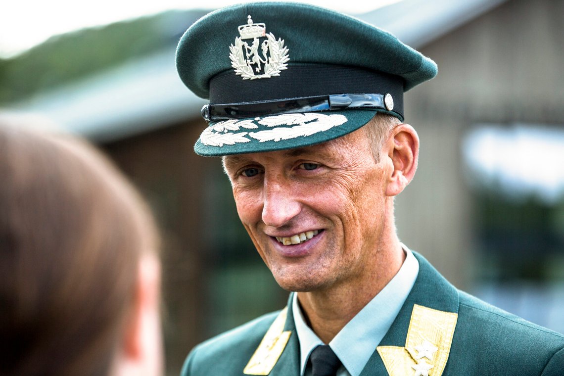 Bardufoss 2019826.
Ny sjef i Hæren generalmajor Eirik Kristoffersen ble insatt på Rusta leir i Bardufoss.
Foto: Frederik Ringnes/Forsvaret / NTB scanpix Bardufoss 2019826.
Ny sjef i Hæren generalmajor Eirik Kristoffersen ble insatt på Rusta leir i Bardufoss.
Foto: Frederik Ringnes/Forsvaret / NTB scanpix
