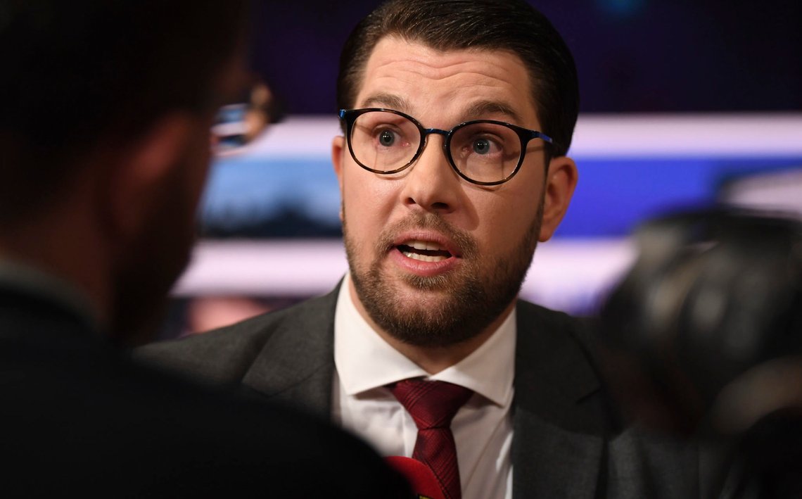 STOCKHOLM, SVERIGE 20191013.
Sverigedemokraternas partiledare Jimmie Åkesson (SD) efter söndagens partiledardebatt i SVT:s Agenda.
Foto: Fredrik Sandberg/TT / NTB scanpix STOCKHOLM, SVERIGE 20191013.
Sverigedemokraternas partiledare Jimmie Åkesson (SD) efter söndagens partiledardebatt i SVT:s Agenda.
Foto: Fredrik Sandberg/TT / NTB scanpix
