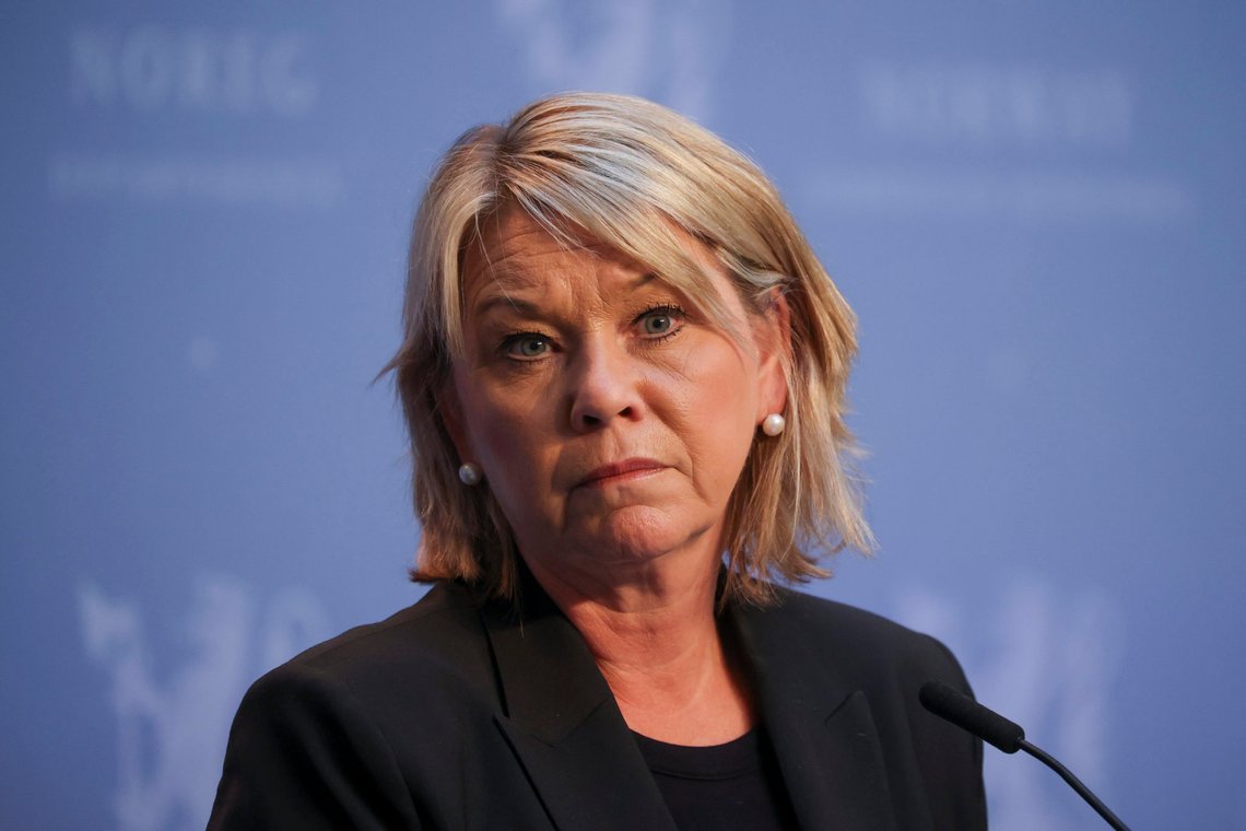 Oslo 20200506.
Justisminister Monica Mæland deltar på onsdagens pressekonferanse om korona statusen i Norge.
Foto: Ørn E. Borgen / NTB scanpix Oslo 20200506.
Justisminister Monica Mæland deltar på onsdagens pressekonferanse om korona statusen i Norge.
Foto: Ørn E. Borgen / NTB scanpix