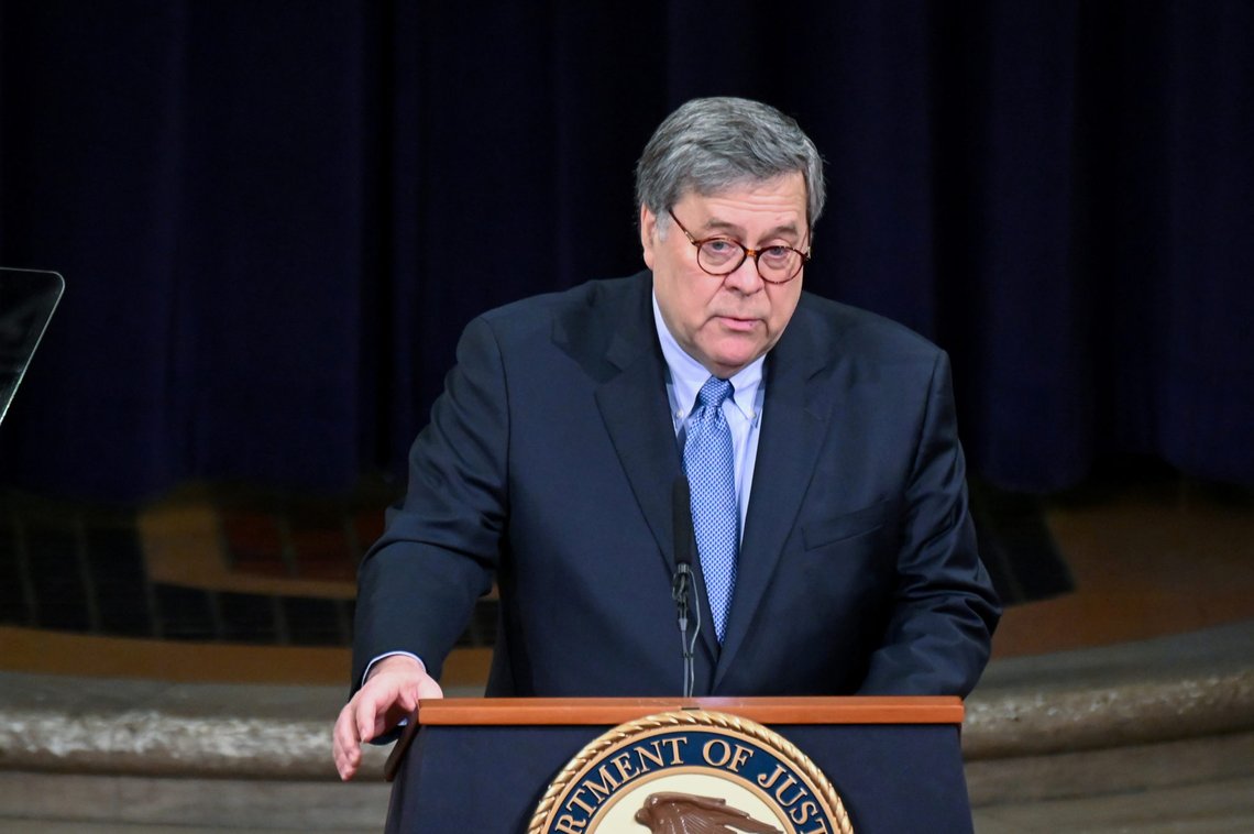 FILE PHOTO: U.S. Attorney General William Barr delivers remarks in Washington, U.S., March 6, 2020. REUTERS/Erin Scott/File Photo FILE PHOTO: U.S. Attorney General William Barr delivers remarks in Washington, U.S., March 6, 2020. REUTERS/Erin Scott/File Photo
