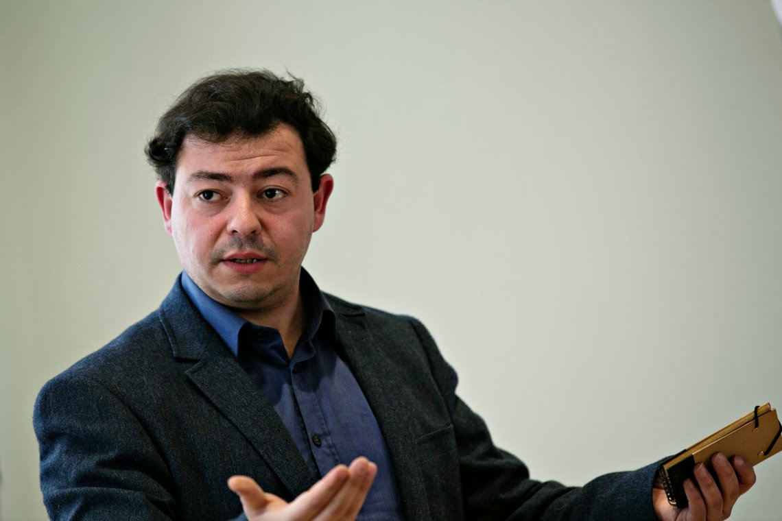 Oslo 20140425.
Ahmed Akkari presenterer sin nye bok "Min Afsked med Islamismen" på Fritt Ord sin debatt.
Foto: Anette Karlsen / NTB scanpix Oslo 20140425.
Ahmed Akkari presenterer sin nye bok "Min Afsked med Islamismen" på Fritt Ord sin debatt.
Foto: Anette Karlsen / NTB scanpix