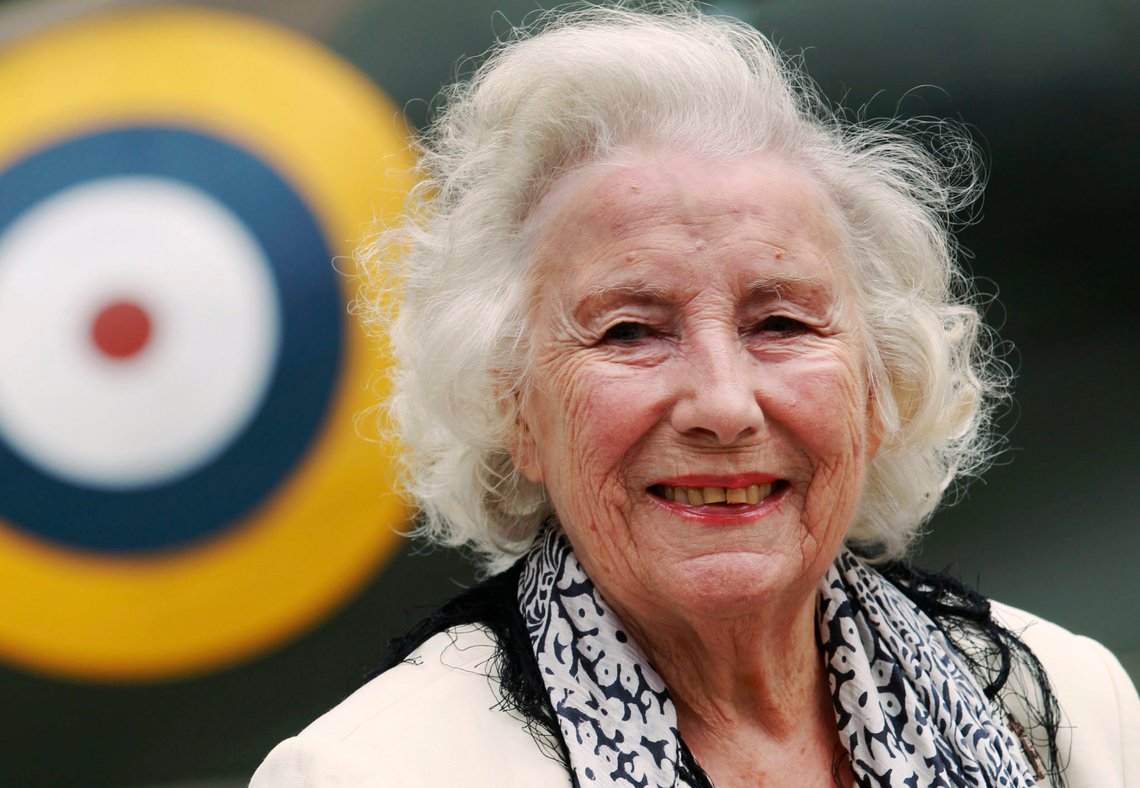 Second World War British Forces Sweetheart Vera Lynn attends the Battle of Britain commemoration outside the Churchill War Rooms in London August 20, 2010. REUTERS/Luke MacGregor (BRITAIN - Tags: CONFLICT MILITARY ANNIVERSARY) Second World War British Forces Sweetheart Vera Lynn attends the Battle of Britain commemoration outside the Churchill War Rooms in London August 20, 2010. REUTERS/Luke MacGregor (BRITAIN - Tags: CONFLICT MILITARY ANNIVERSARY)