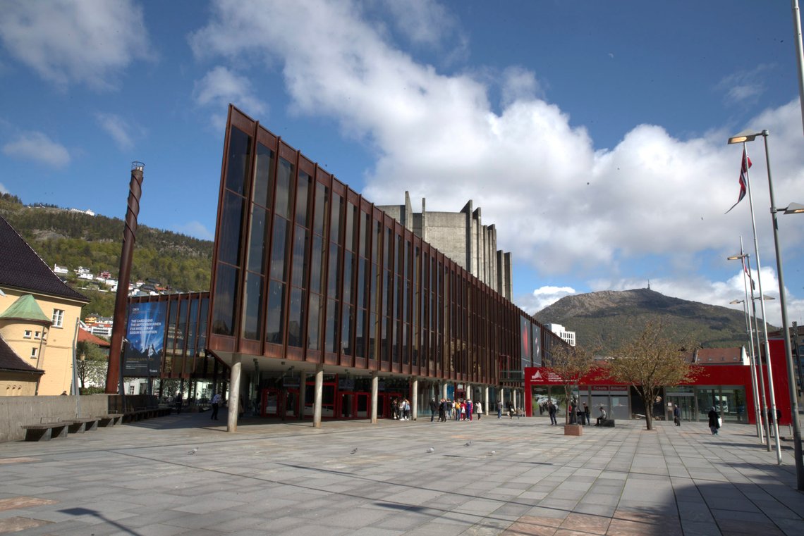 Bergen 20190511.
under rød løper på Gullruten 2019 i Grieghallen i Bergen.
Foto: Terje Pedersen / NTB scanpix Bergen 20190511.
under rød løper på Gullruten 2019 i Grieghallen i Bergen.
Foto: Terje Pedersen / NTB scanpix