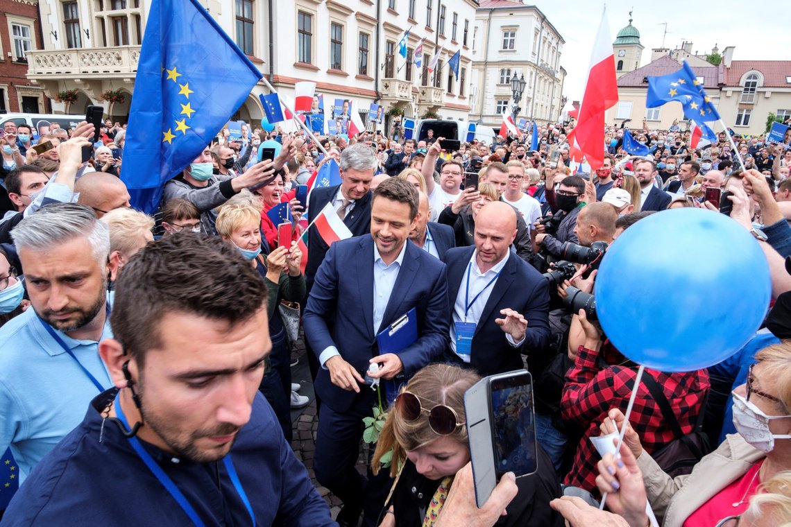 Mayor of Warsaw and the presidential candidate of the main Polish opposition party Civic Platform (PO) Rafal Trzaskowski attends election rally in Rzeszow, Poland June 24, 2020. Patryk Ogorzalek/Agencja Gazeta via REUTERS ATTENTION EDITORS - THIS IMAGE WAS PROVIDED BY A THIRD PARTY. POLAND OUT. NO COMMERCIAL OR EDITORIAL SALES IN POLAND Mayor of Warsaw and the presidential candidate of the main Polish opposition party Civic Platform (PO) Rafal Trzaskowski attends election rally in Rzeszow, Poland June 24, 2020. Patryk Ogorzalek/Agencja Gazeta via REUTERS ATTENTION EDITORS - THIS IMAGE WAS PROVIDED BY A THIRD PARTY. POLAND OUT. NO COMMERCIAL OR EDITORIAL SALES IN POLAND