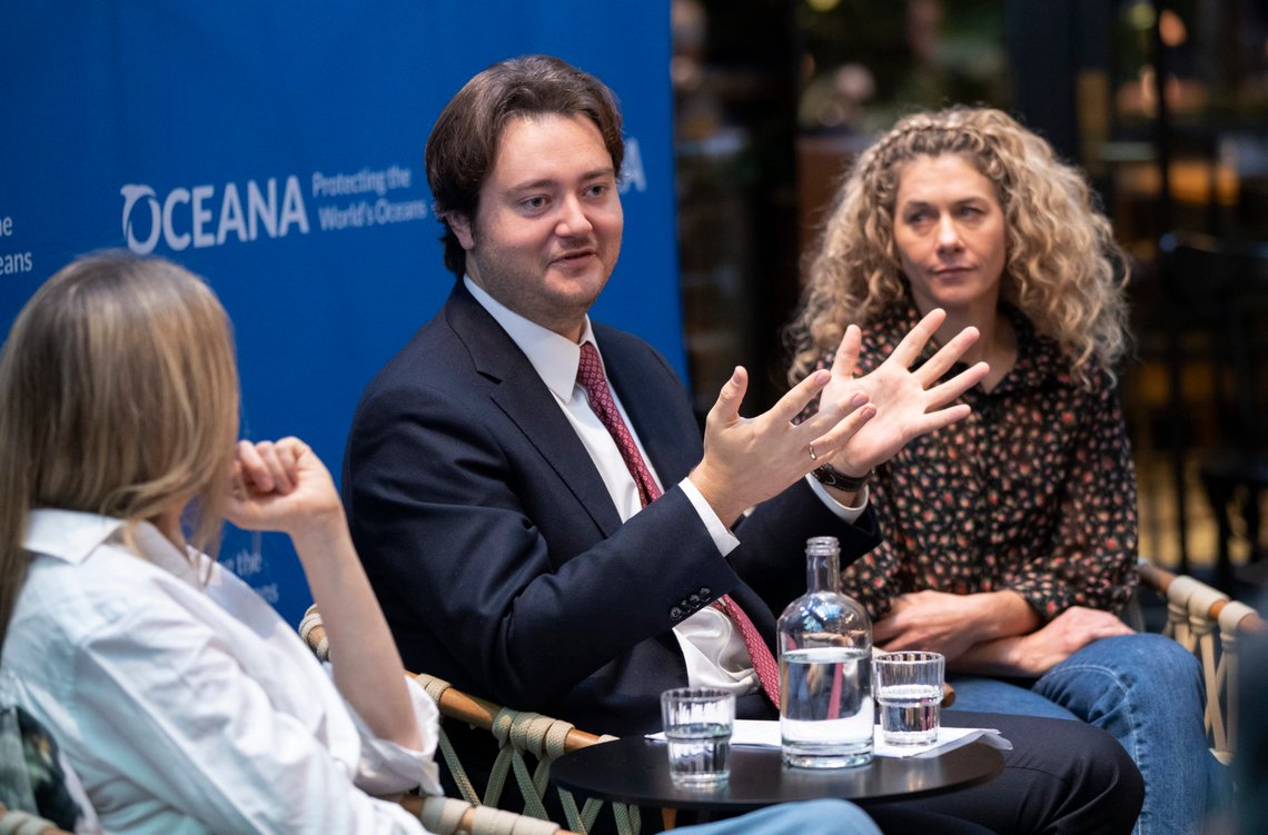 OSLO, NORGE 20191022.
Alexandra Cousteau( f.v), statssekretær i UD, Jens Frølich Holte og Cecilie Skog under pressefrokost med miljøorganisasjonen Oceana, i forkant av Our Ocean konferansen.
Foto: Berit Roald / NTB scanpix OSLO, NORGE 20191022.
Alexandra Cousteau( f.v), statssekretær i UD, Jens Frølich Holte og Cecilie Skog under pressefrokost med miljøorganisasjonen Oceana, i forkant av Our Ocean konferansen.
Foto: Berit Roald / NTB scanpix