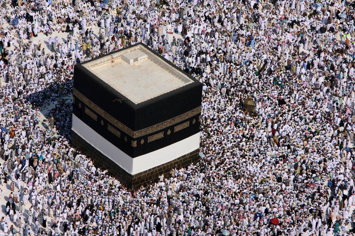 Muslim pilgrims circle the Kaaba before noon prayer inside the Grand Mosque in Mecca December 15, 2007. Around 1.5 million Muslims from around the world are expected to arrive in Saudi Arabia for the haj pilgrimage. REUTERS/Ali Jarekji (SAUDI ARABIA) Muslim pilgrims circle the Kaaba before noon prayer inside the Grand Mosque in Mecca December 15, 2007. Around 1.5 million Muslims from around the world are expected to arrive in Saudi Arabia for the haj pilgrimage. REUTERS/Ali Jarekji (SAUDI ARABIA)