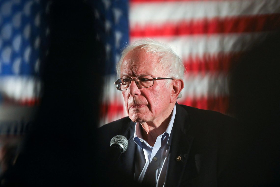 Democratic U.S. presidential candidate Senator Bernie Sanders hosts a climate rally with Rep. Rashida Tlaib and Rep. Ro Khanna in Iowa City, Iowa, U.S. January 12, 2020. REUTERS/Scott Morgan Democratic U.S. presidential candidate Senator Bernie Sanders hosts a climate rally with Rep. Rashida Tlaib and Rep. Ro Khanna in Iowa City, Iowa, U.S. January 12, 2020. REUTERS/Scott Morgan