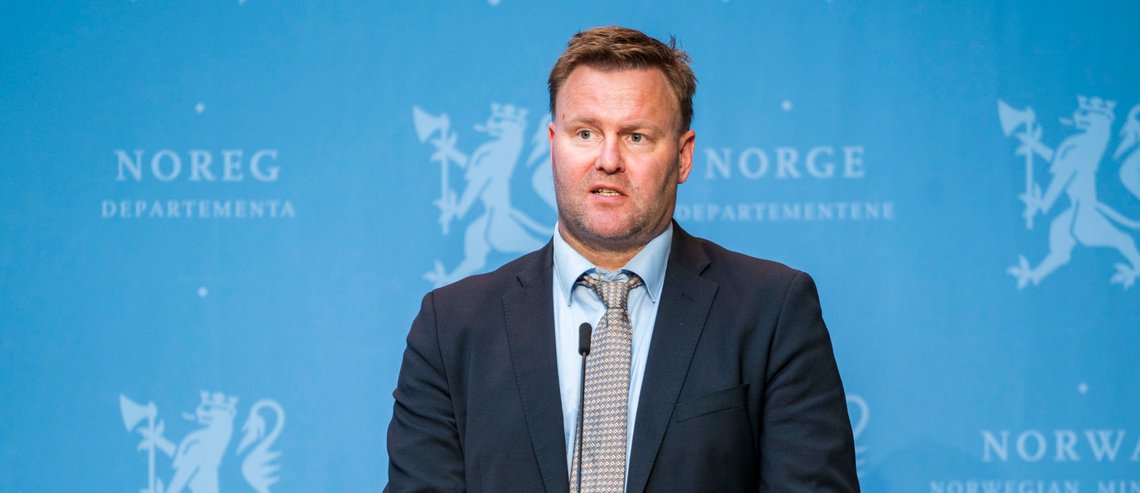 Oslo 20200624.
Assisterende helsedirektør Espen Rostrup Nakstad under pressekonferanse om utviklingen av koronapandemien.
Foto: Håkon Mosvold Larsen / NTB scanpix Oslo 20200624.
Assisterende helsedirektør Espen Rostrup Nakstad under pressekonferanse om utviklingen av koronapandemien.
Foto: Håkon Mosvold Larsen / NTB scanpix