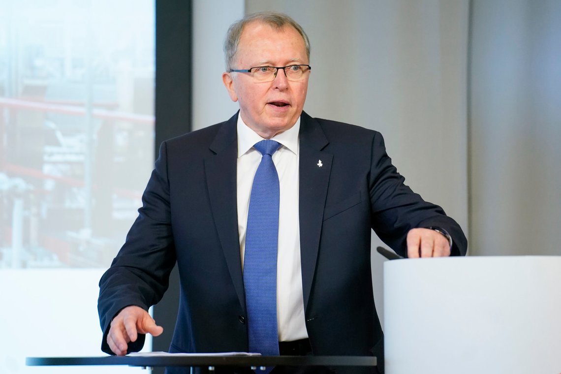 Fornebu 20200724.
Eldar Sætre, konsernsjef i Equinor under en pressekonferanse i forbindelse med presentasjon av kvartalsresultat for andre kvartal 2020.
Foto: Fredrik Hagen / NTB scanpix Fornebu 20200724.
Eldar Sætre, konsernsjef i Equinor under en pressekonferanse i forbindelse med presentasjon av kvartalsresultat for andre kvartal 2020.
Foto: Fredrik Hagen / NTB scanpix
