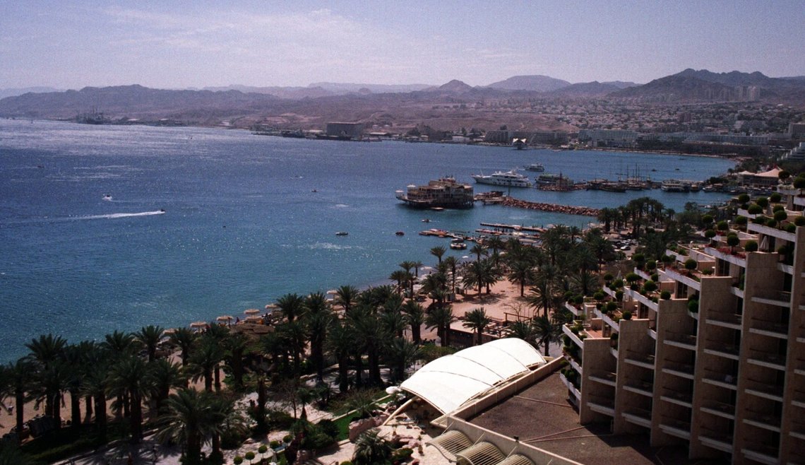 Eilat, Israel 2003. Utsikt mot hotellområde. Utsikt mot byen og Rødehavet.
Foto: Berit Keilen / Scanpix Eilat, Israel 2003. Utsikt mot hotellområde. Utsikt mot byen og Rødehavet.
Foto: Berit Keilen / Scanpix
