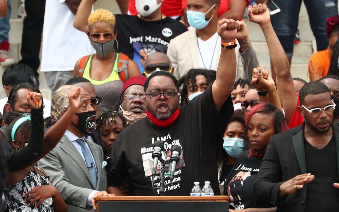 Jacob Blake Sr, the father of Jacob Blake, who was shot by police in Kenosha, Wisconsin, addresses the "Get Your Knee Off Our Necks" Commitment March on Washington 2020 on the spot where Rev. Martin Luther King Jr delivered his "I Have a Dream" speech 57 years ago today in Washington, U.S., August 28, 2020. REUTERS/Tom Brenner Jacob Blake Sr, the father of Jacob Blake, who was shot by police in Kenosha, Wisconsin, addresses the "Get Your Knee Off Our Necks" Commitment March on Washington 2020 on the spot where Rev. Martin Luther King Jr delivered his "I Have a Dream" speech 57 years ago today in Washington, U.S., August 28, 2020. REUTERS/Tom Brenner