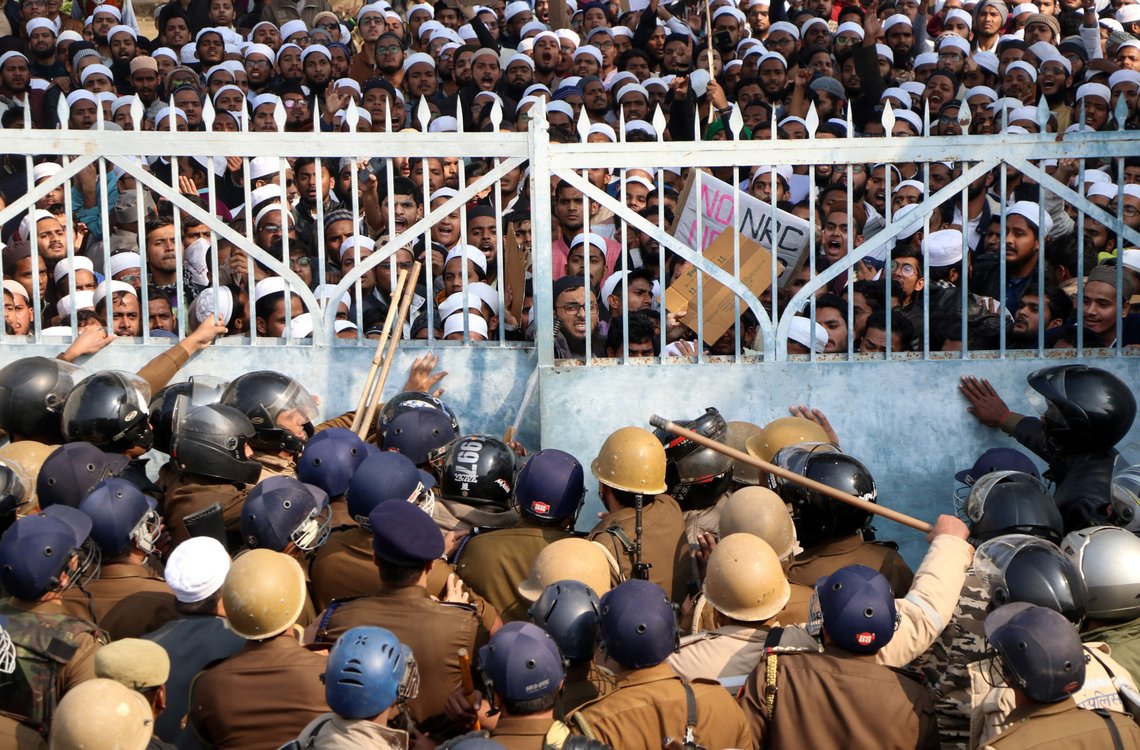 Students of Darul Uloom Nadwatul Ulama, an Islamic university, are stopped by police during a protest against a new citizenship law, in Lucknow, India, December 16, 2019. REUTERS/Stringer NO ARCHIVES. NO RESALES. Students of Darul Uloom Nadwatul Ulama, an Islamic university, are stopped by police during a protest against a new citizenship law, in Lucknow, India, December 16, 2019. REUTERS/Stringer NO ARCHIVES. NO RESALES.