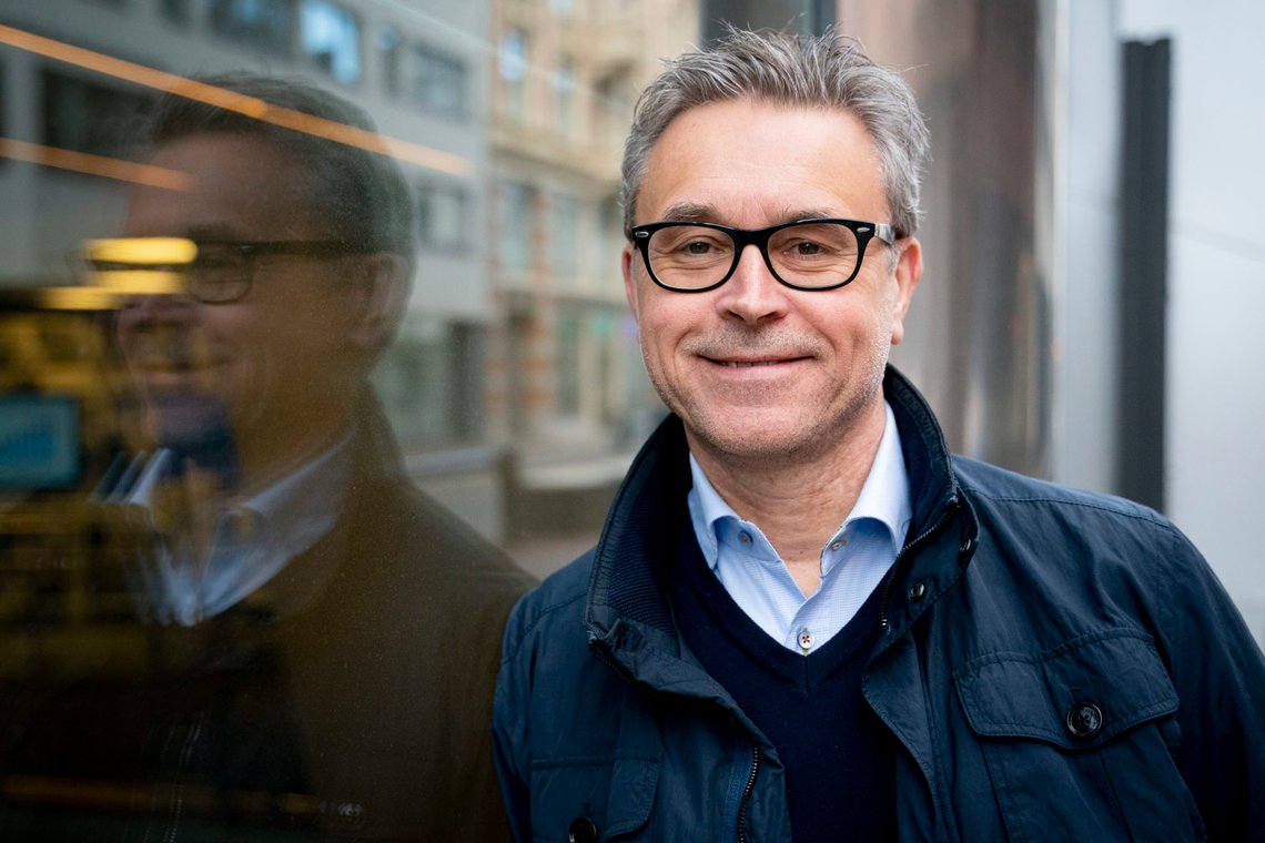 Oslo 20200508.
Portrett av Fiskeri- og sjømatminister Odd Emil Ingebrigtsen (H).
Foto: Fredrik Hagen / NTB Oslo 20200508.
Portrett av Fiskeri- og sjømatminister Odd Emil Ingebrigtsen (H).
Foto: Fredrik Hagen / NTB