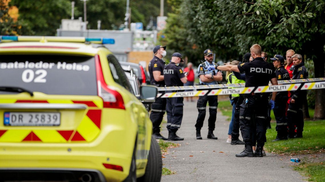 Oslo 20200915.
Politiet leter etter gjerningspersoner, etter at en person ble knivstukket på Majorstua.
Foto: Jil Yngland / NTB Oslo 20200915.
Politiet leter etter gjerningspersoner, etter at en person ble knivstukket på Majorstua.
Foto: Jil Yngland / NTB