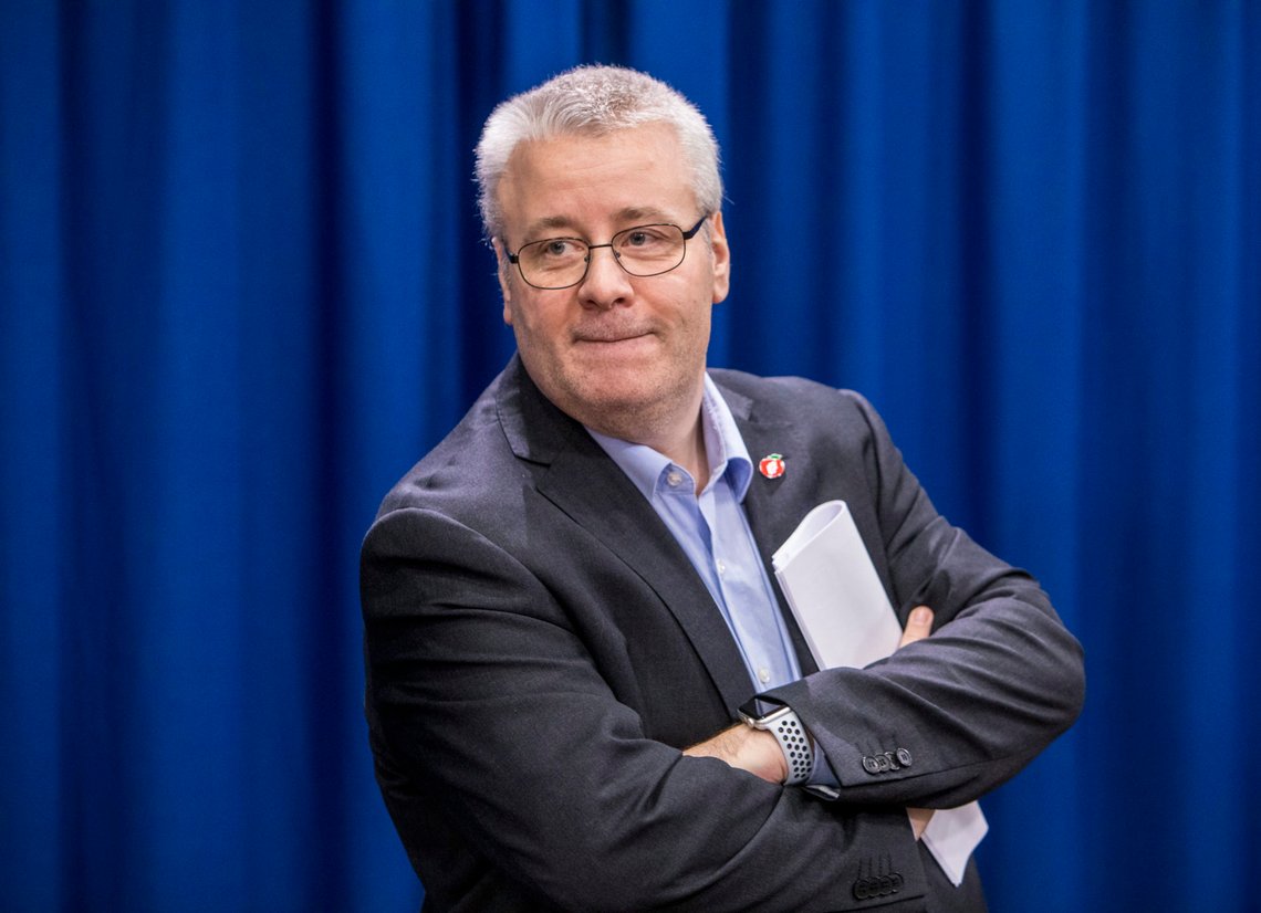 Oslo 20181217.
Landbruks- og matminister Bård Hoksrud orientere om vedtak knyttet til lisensfelling av ulv og andre tiltak i rovviltforvaltningen mandag morgen.
Foto: Ole Berg-Rusten / NTB Oslo 20181217.
Landbruks- og matminister Bård Hoksrud orientere om vedtak knyttet til lisensfelling av ulv og andre tiltak i rovviltforvaltningen mandag morgen.
Foto: Ole Berg-Rusten / NTB