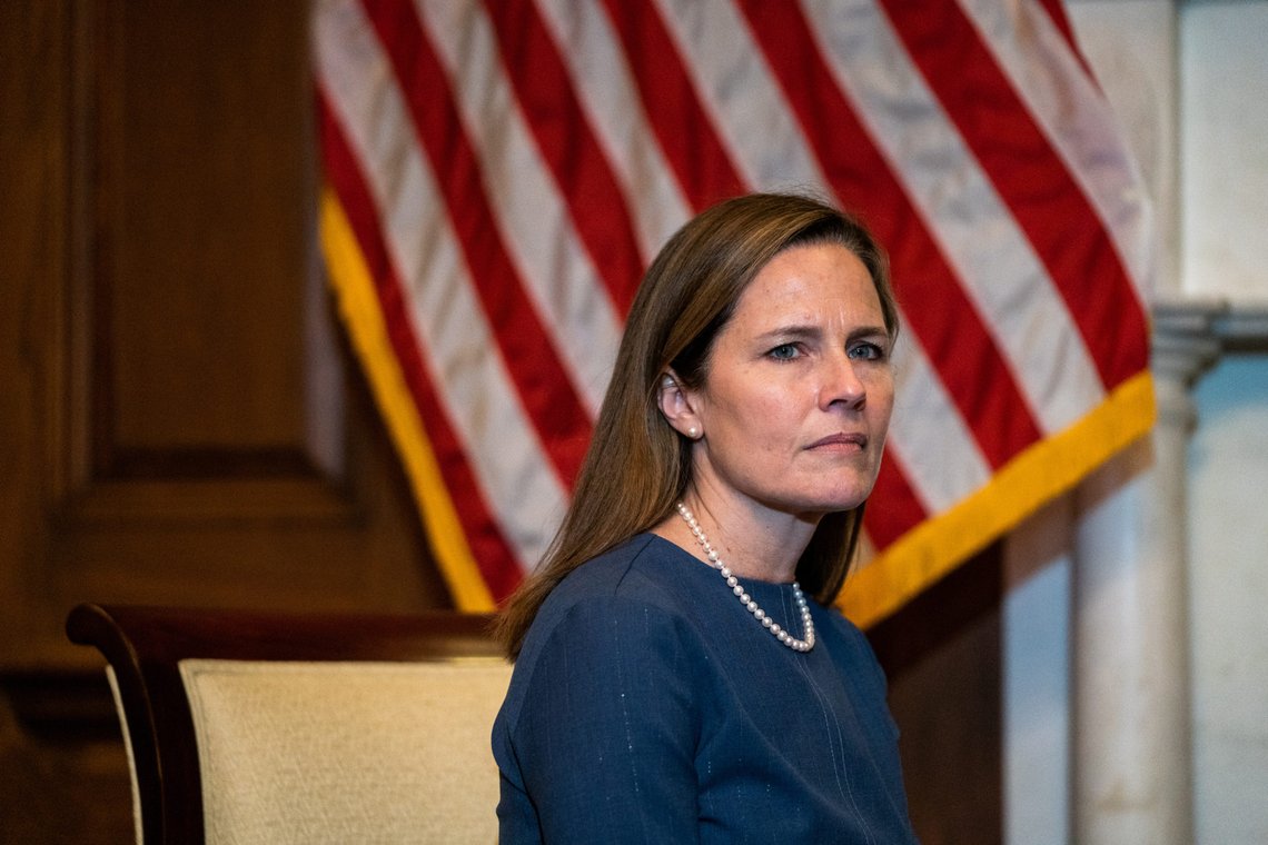 Dommer Amy Coney Barrett skal møte senator Lindsey Graham (R-SC) på Capitol i Washington 29. september 2020. Foto: Demetrius Freeman / REUTERS /NTB scanpix
Judge Amy Coney Barrett, U.S. President Donald Trump's nominee for the U.S. Supreme Court, meets with U.S. Senator Lindsey Graham (R-SC) (not pictured), in the U.S. Capitol, in Washington, U.S., September 29, 2020. Demetrius Freeman/Pool via REUTERS Dommer Amy Coney Barrett skal møte senator Lindsey Graham (R-SC) på Capitol i Washington 29. september 2020. Foto: Demetrius Freeman / REUTERS /NTB scanpix
Judge Amy Coney Barrett, U.S. President Donald Trump's nominee for the U.S. Supreme Court, meets with U.S. Senator Lindsey Graham (R-SC) (not pictured), in the U.S. Capitol, in Washington, U.S., September 29, 2020. Demetrius Freeman/Pool via REUTERS