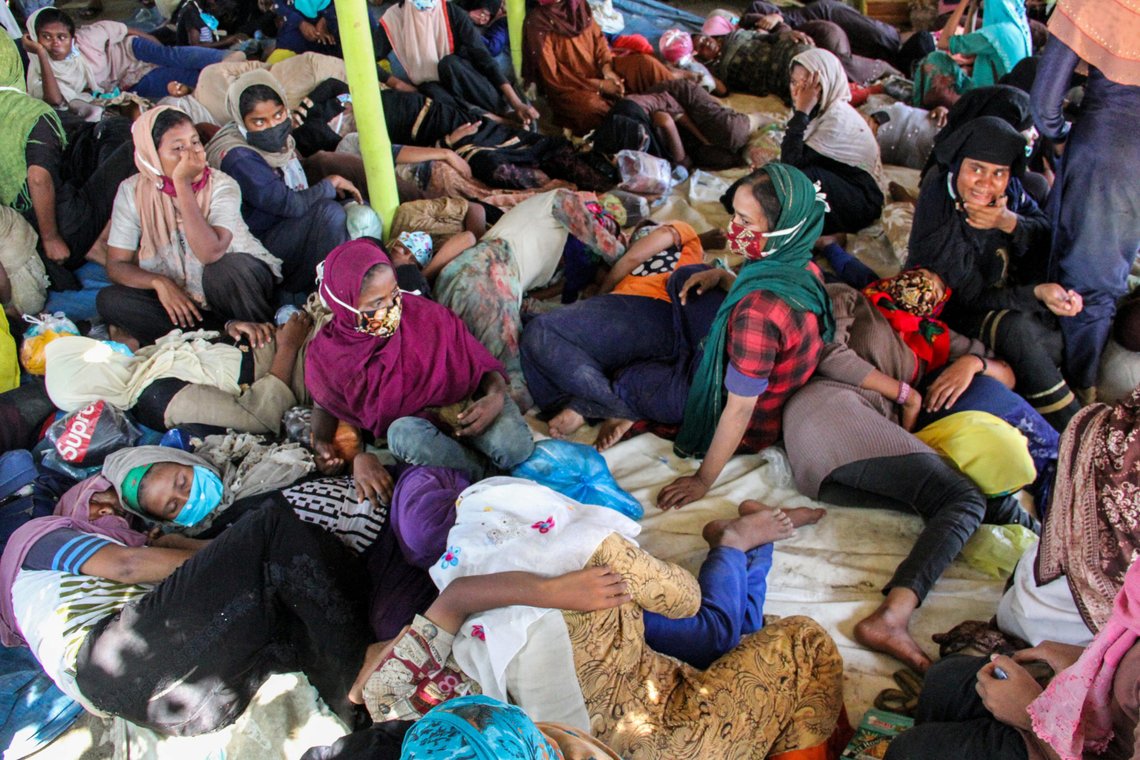 Rohingya refugees are seen resting in Lhokseumawe, Aceh province, Indonesia September 7, 2020, in this photo taken by Antara Foto/Rahmad/via Reuters ATTENTION EDITORS - THIS IMAGE WAS PROVIDED BY THIRD PARTY. MANDATORY CREDIT. INDONESIA OUT. Rohingya refugees are seen resting in Lhokseumawe, Aceh province, Indonesia September 7, 2020, in this photo taken by Antara Foto/Rahmad/via Reuters ATTENTION EDITORS - THIS IMAGE WAS PROVIDED BY THIRD PARTY. MANDATORY CREDIT. INDONESIA OUT.