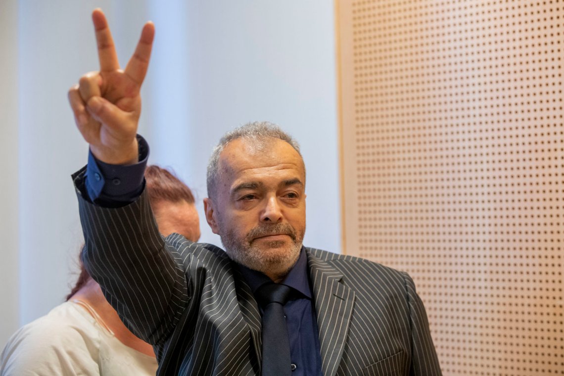 Oslo 20200925.
Skiensmannen Walid Abdulrahman Abou Zayed under rettsmøtet i Oslo Tingrett fredag 25. september. Zayed er er begjært utlevert til Frankrike etter en terrorhandling i 1982.
Foto: Terje Bendiksby / NTB Oslo 20200925.
Skiensmannen Walid Abdulrahman Abou Zayed under rettsmøtet i Oslo Tingrett fredag 25. september. Zayed er er begjært utlevert til Frankrike etter en terrorhandling i 1982.
Foto: Terje Bendiksby / NTB