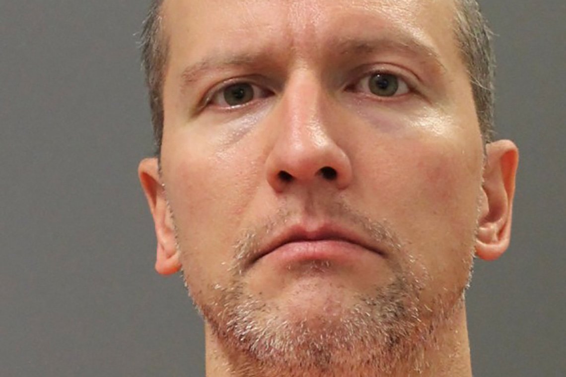 Former Minneapolis police officer Derek Chauvin poses for an undated booking photograph taken after he was transferred from a county jail to a Minnesota Department of Corrections state facility. Minnesota Department of Corrections/Handout via REUTERS. THIS IMAGE HAS BEEN SUPPLIED BY A THIRD PARTY. THIS IMAGE WAS PROCESSED BY REUTERS TO ENHANCE QUALITY, AN UNPROCESSED VERSION HAS BEEN PROVIDED SEPARATELY. Former Minneapolis police officer Derek Chauvin poses for an undated booking photograph taken after he was transferred from a county jail to a Minnesota Department of Corrections state facility. Minnesota Department of Corrections/Handout via REUTERS. THIS IMAGE HAS BEEN SUPPLIED BY A THIRD PARTY. THIS IMAGE WAS PROCESSED BY REUTERS TO ENHANCE QUALITY, AN UNPROCESSED VERSION HAS BEEN PROVIDED SEPARATELY.