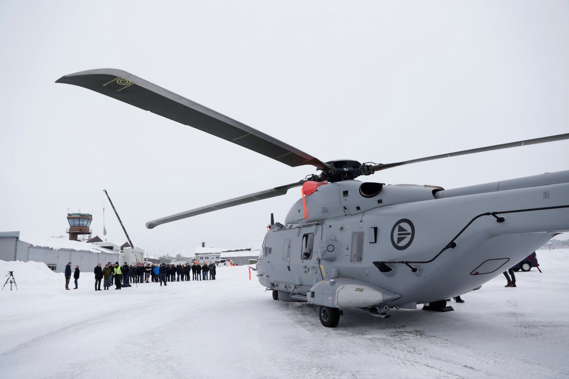 Oslo 20180122.
Nytt helikopter NH90 i fregattversjon lander på Kjeller ved Lillestrøm.
Foto: Berit Roald / NTB Oslo 20180122.
Nytt helikopter NH90 i fregattversjon lander på Kjeller ved Lillestrøm.
Foto: Berit Roald / NTB