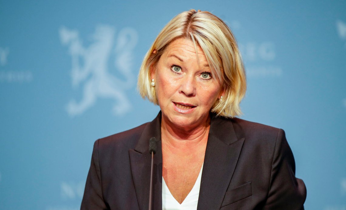 Oslo 20200904.
Justis- og beredskapsminister Monica Mæland på pressemøte om koronasituasjonen.
Foto: Vidar Ruud / NTB Oslo 20200904.
Justis- og beredskapsminister Monica Mæland på pressemøte om koronasituasjonen.
Foto: Vidar Ruud / NTB